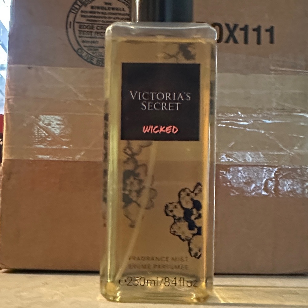 Victoria's Secret Wicked Fragrance Mist - Black and Gold